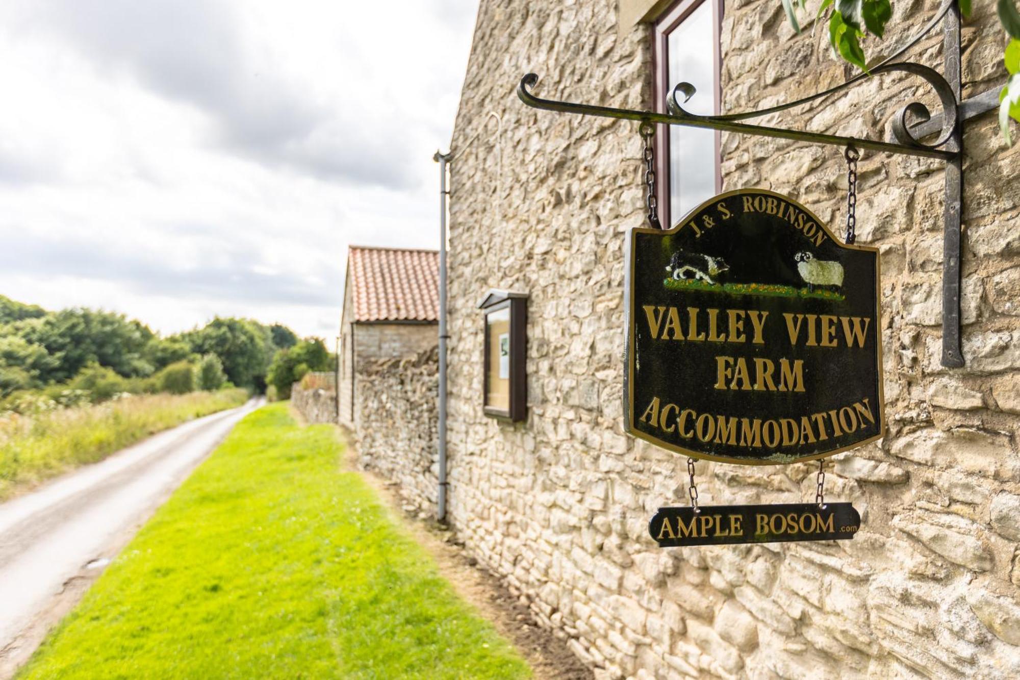 Valley View Farm Holiday Cottages Helmsley Extérieur photo