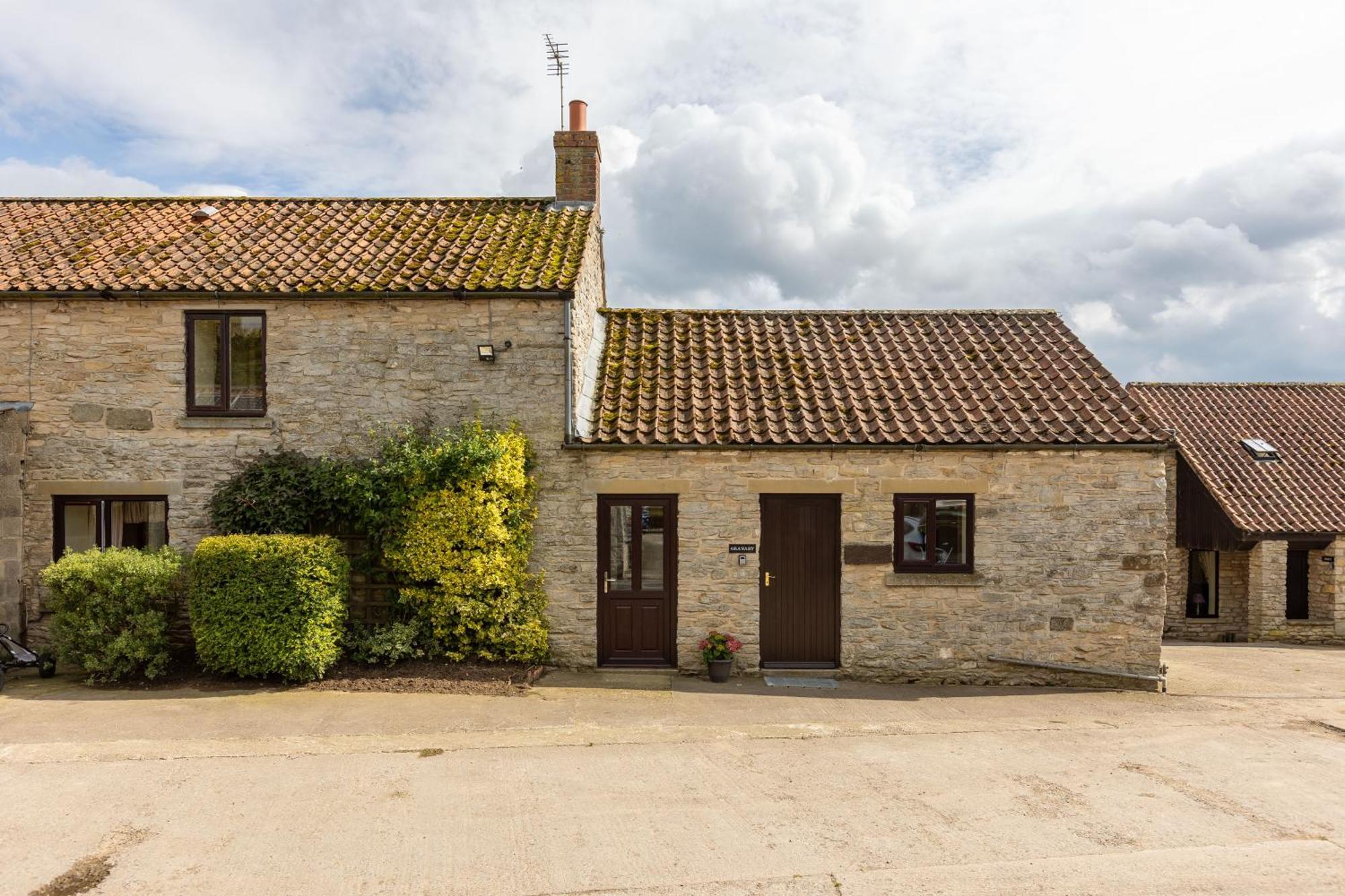 Valley View Farm Holiday Cottages Helmsley Extérieur photo